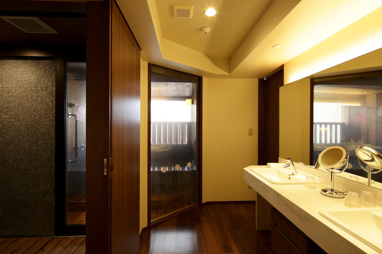 Bathroom 4, Hotel Mahoroba, Noboribetsu