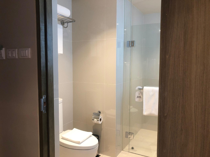 Bathroom 5