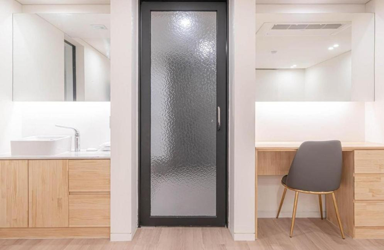 Bathroom 3, H.moment Hotel Yeonsan, Yeonje