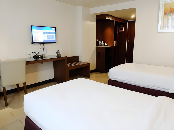 Bedroom 14