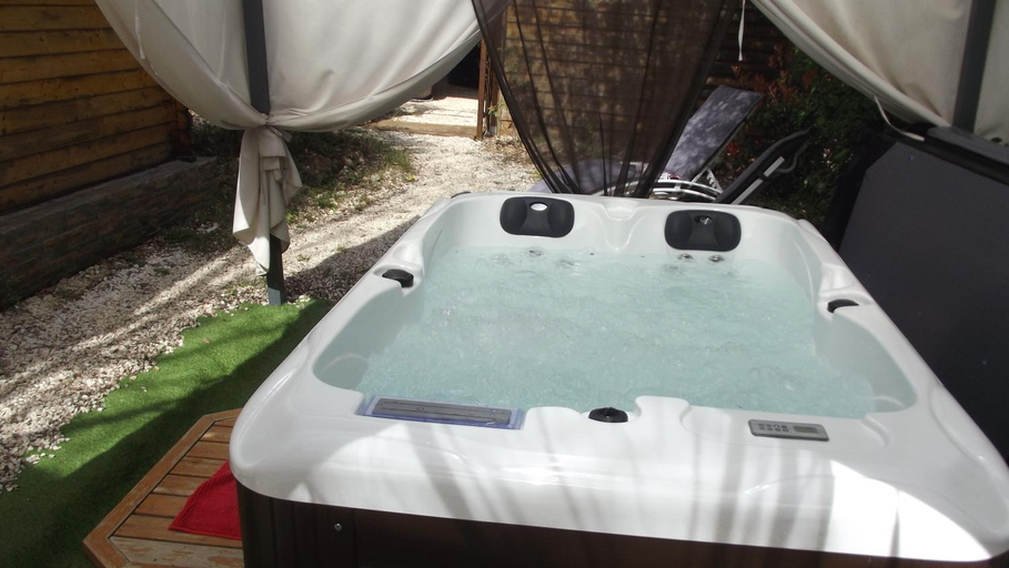 Sport & Beauty 4, Au Cabanon Chez Nath - chbre d'hotes, Var