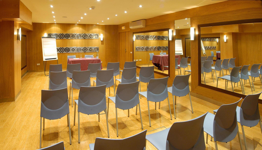 Business Facilities