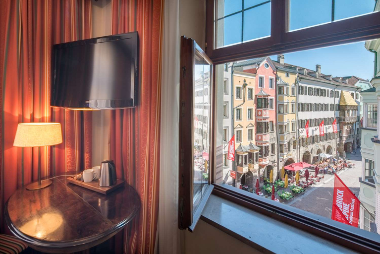 Exterior & Views 1, Hotel Goldener Adler, BW Signature Collection, Innsbruck