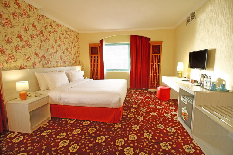 Bedroom 3, The George Hotel by Saffron Dubai Creek, Dubai