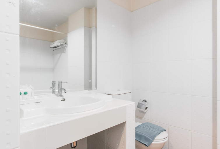 Bathroom 3