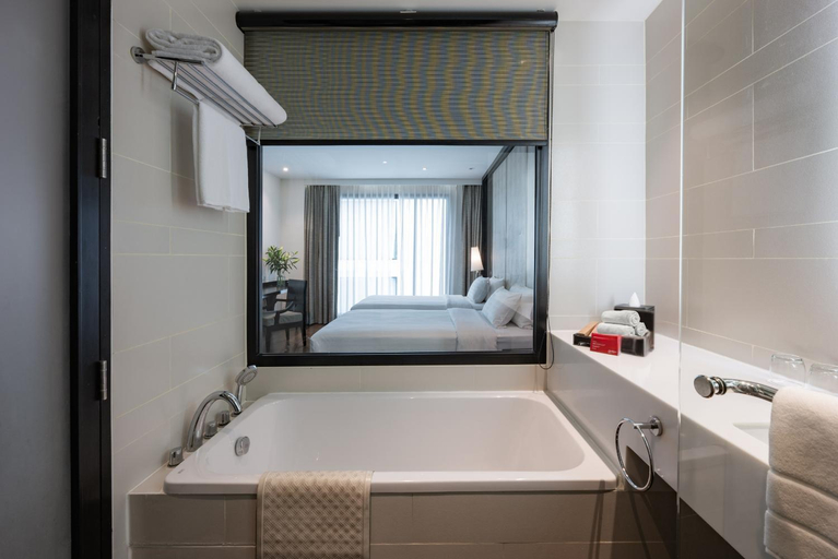 Bathroom 8