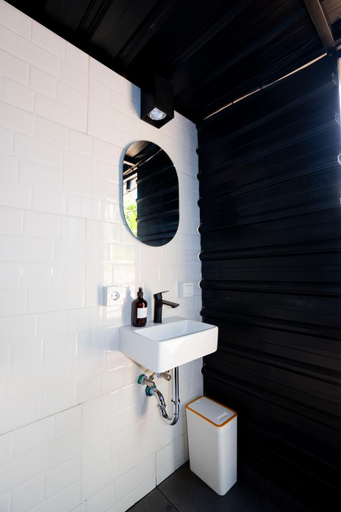 Bathroom 2, Green Lava Lake View Glamping Bedugul, Tabanan