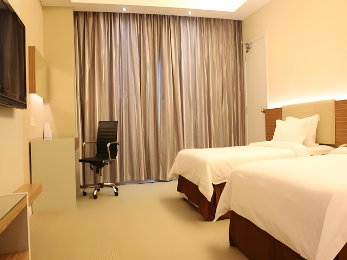Bedroom 24
