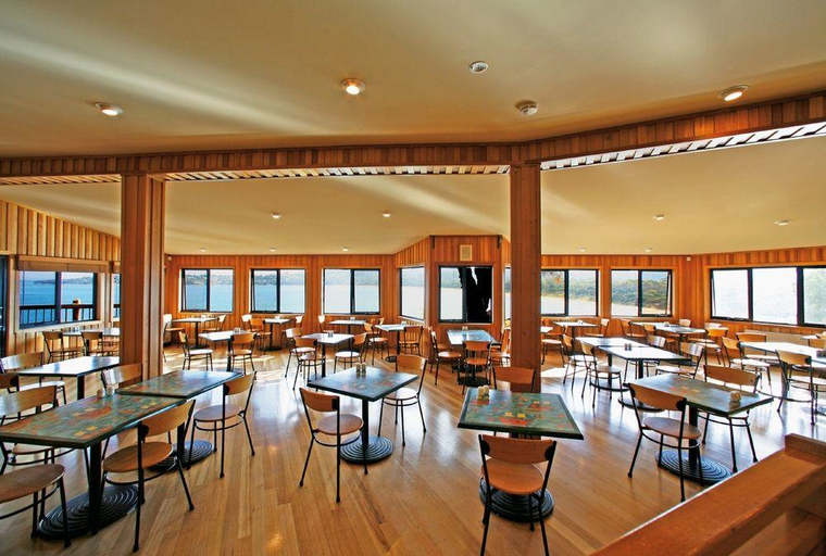 Food & Drinks 4, Freycinet Lodge, Glamorgan-Spring Bay