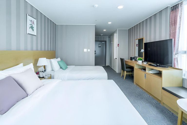 Bedroom 21