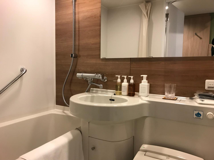Bathroom 4, Nest Hotel Hakata Station, Fukuoka