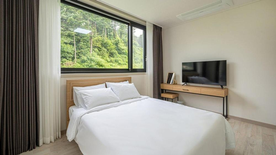 Bedroom 2, Gapyeong Story 166 Pool Villa, Gapyeong