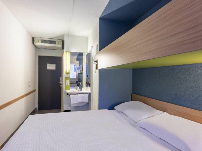 Bedroom, B&B HOTEL Kassel-Lohfelden, Kassel