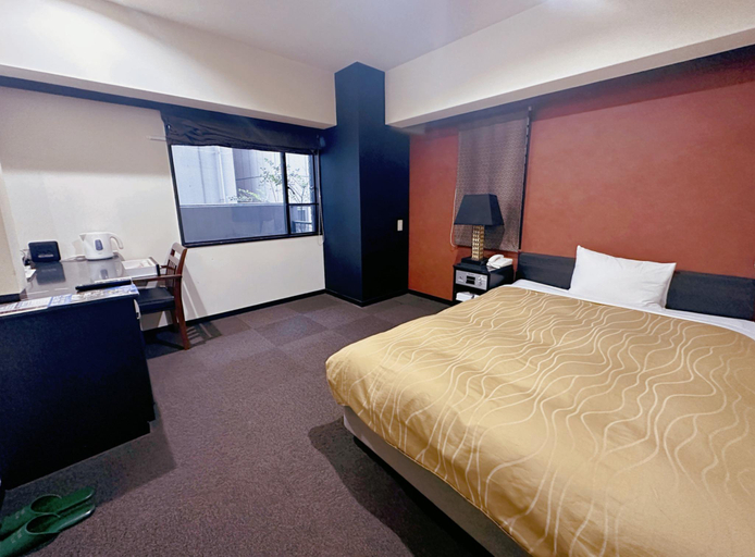 Bedroom 2, Nissei Hotel Fukuoka, Fukuoka