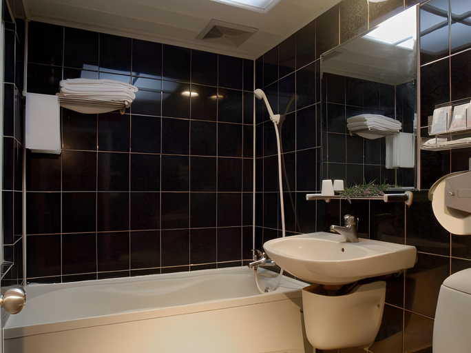 Bathroom 4, Single Inn - Kaohsiung Station, Kaohsiung