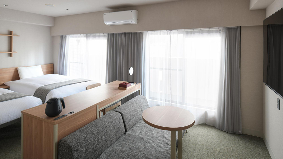 Bedroom 25
