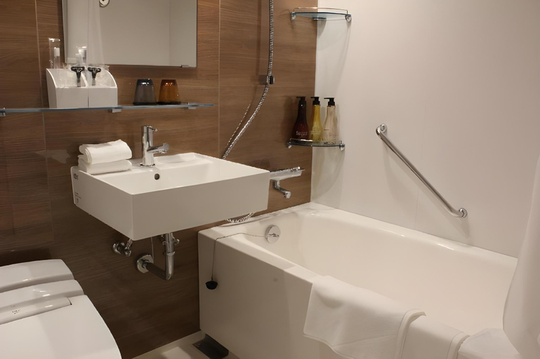 Bathroom 29