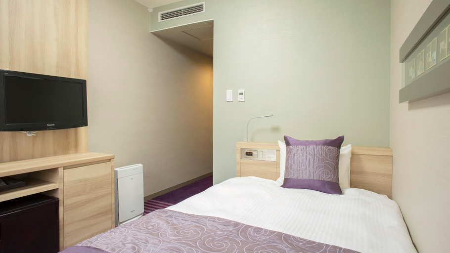 Bedroom 27