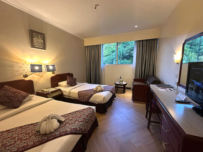Bedroom 5