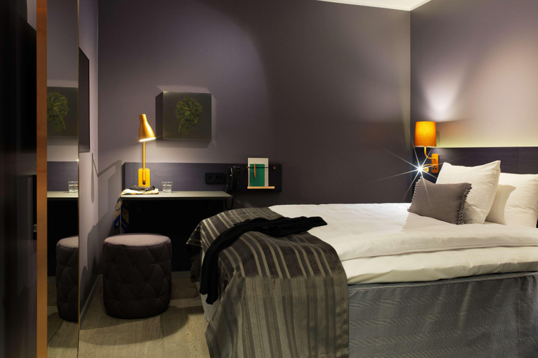 Bedroom 9