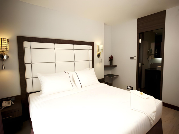 Bedroom 12