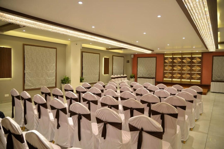 Others 5, Hotel D-Adda, Thane