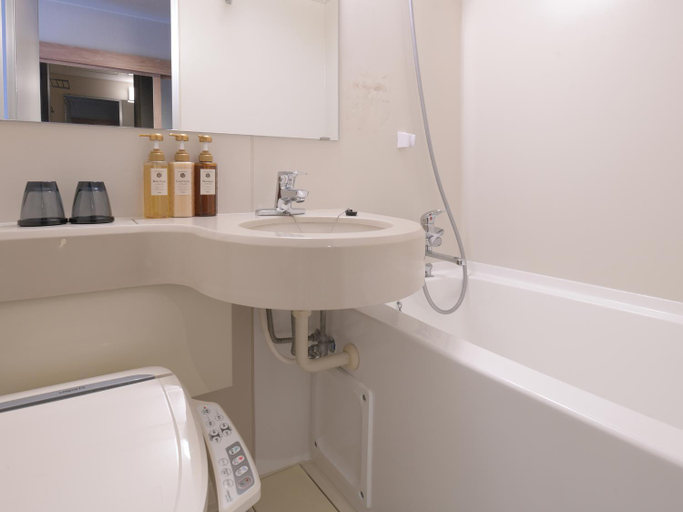 Bathroom 5