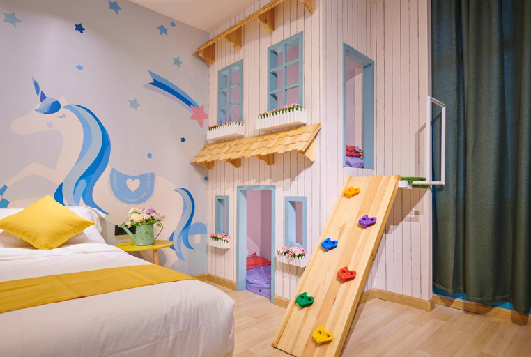 Bedroom 21