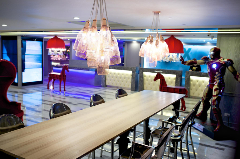 Public Area 3, FX Hotel Tainan Minsheng Rd, Tainan