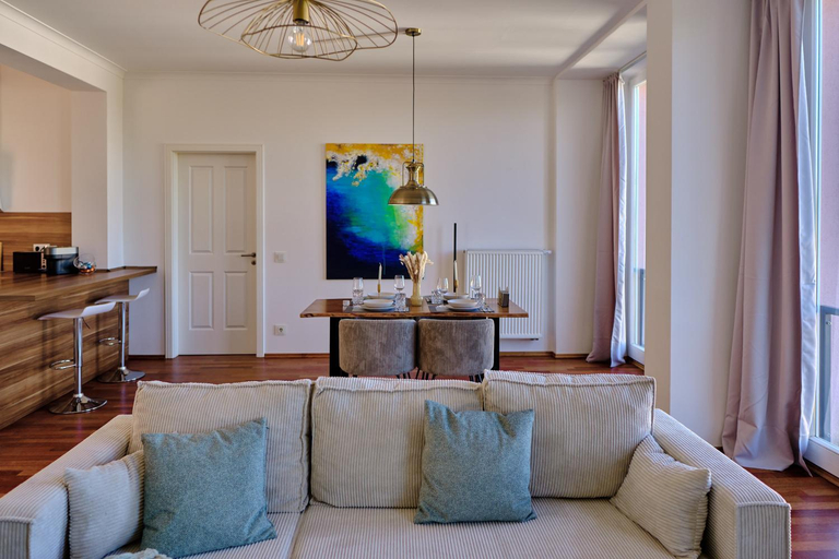 Others 2, Historisches Deluxe Apartment im Marianum, Rhein-Kreis Neuss