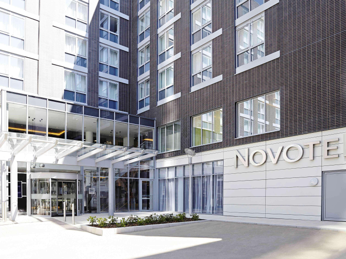 Exterior & Views 2, Novotel London Brentford, London