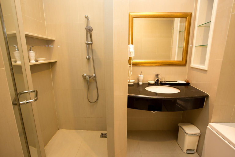 Bathroom 3