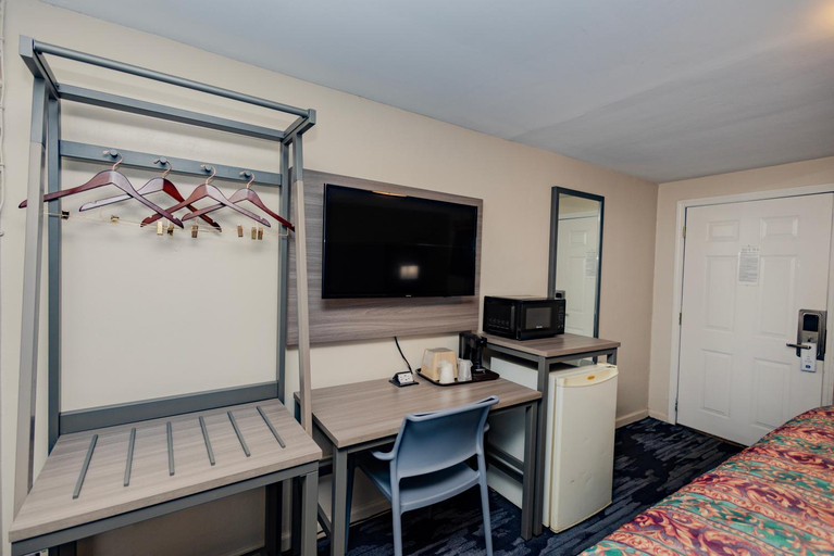Others 5, Budget Inn Columbus, Franklin