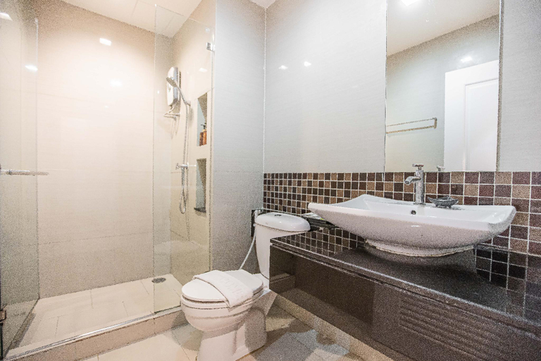 Bathroom 3