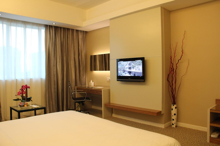 Bedroom 16