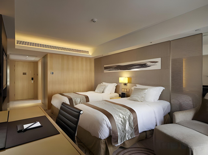 Bedroom 23