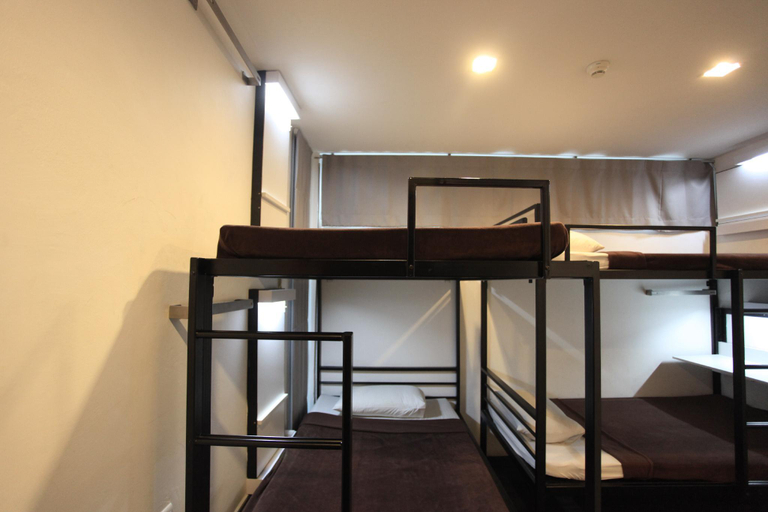 Bedroom 3, CheQinn Hostel - Sukhumvit 4 Nana Plaza, Khlong Toey