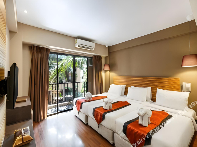 Bedroom 13