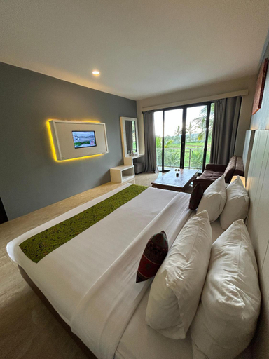Bedroom 13