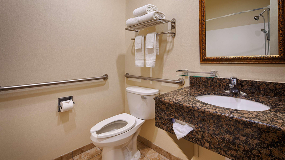 Bathroom 4, Best Western Lockhart Hotel & Suites, Caldwell