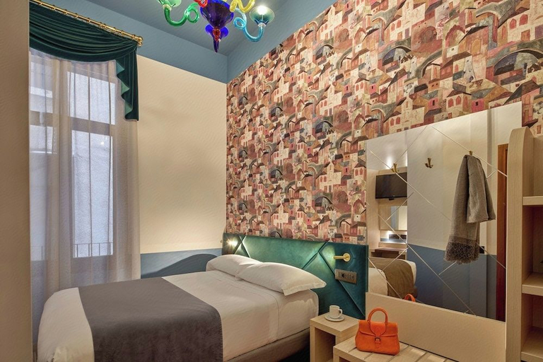 Bedroom 3, UNA HOTELS Ala Venezia - Adults 16, Venezia