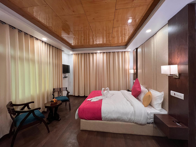 Bedroom 2, Hotel Riviera By Mount view, Anantnag