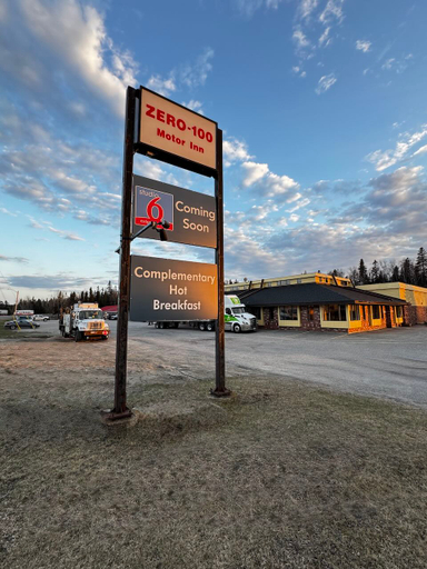 Exterior & Views, Zero100 Motor Inn, Thunder Bay