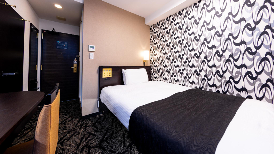 Bedroom 28