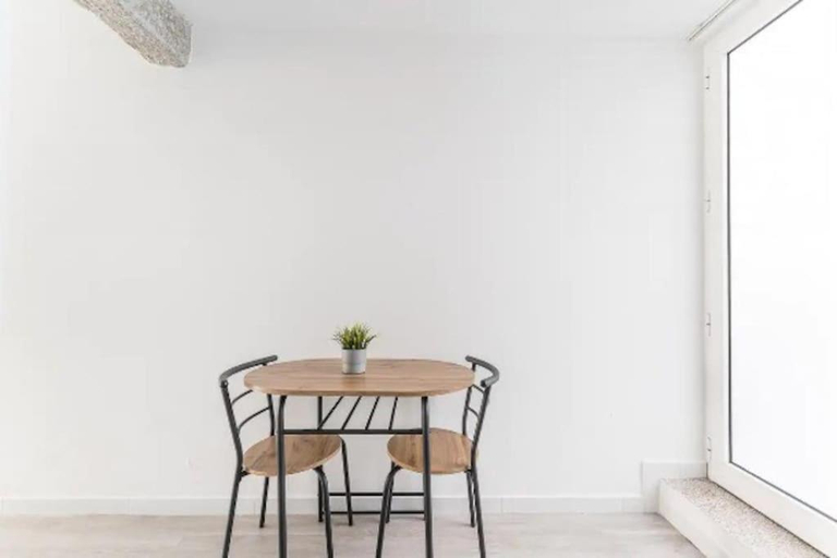 Others 3, OPO - Fantastic studio with garden, Porto