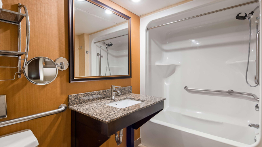 Bathroom 4, Best Western Suites Near Opryland, Davidson