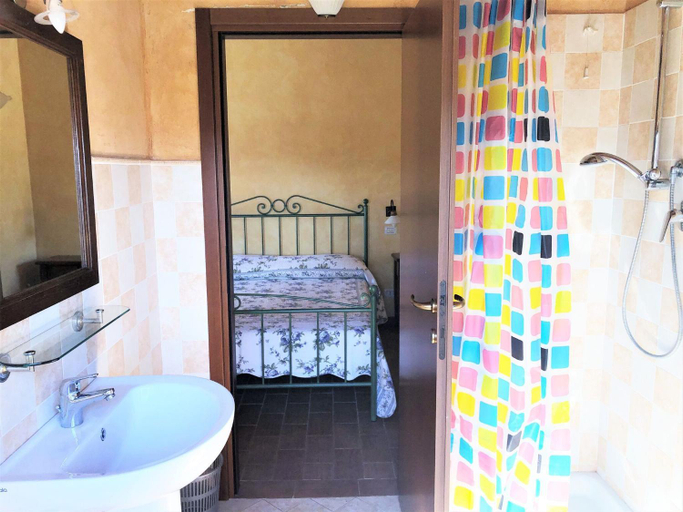 Bathroom 3, Farmhouse with Pool  Spa, Pesaro E Urbino