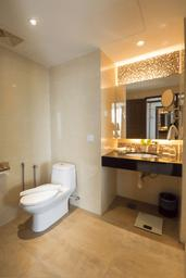 Bathroom 17