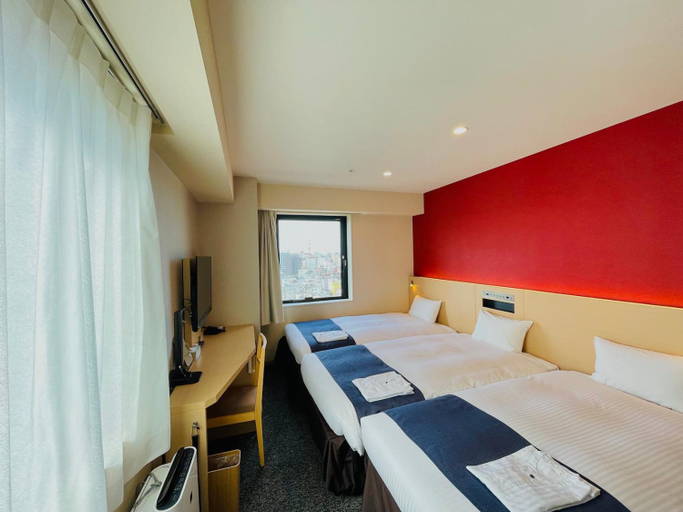 Bedroom 24