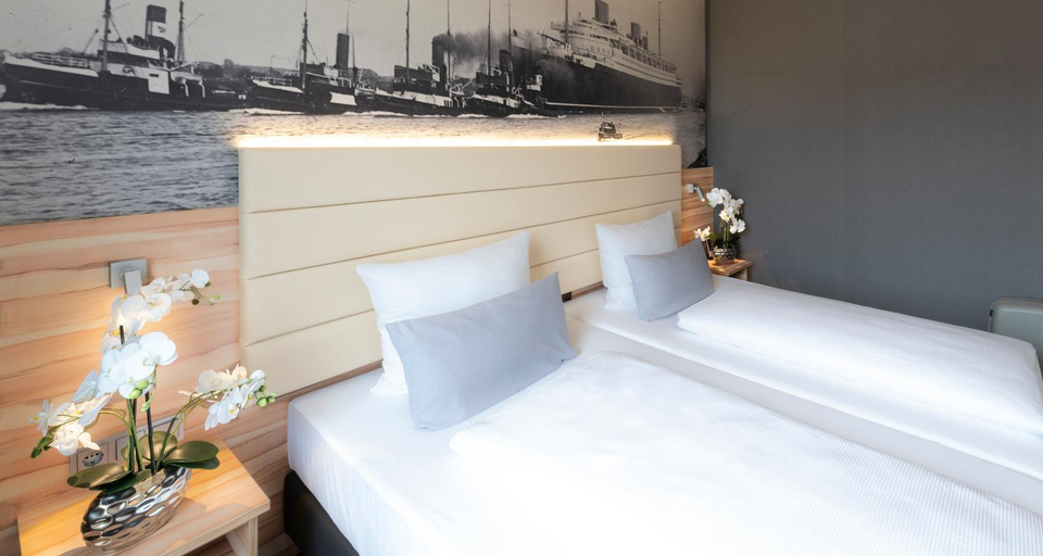 Bedroom 8